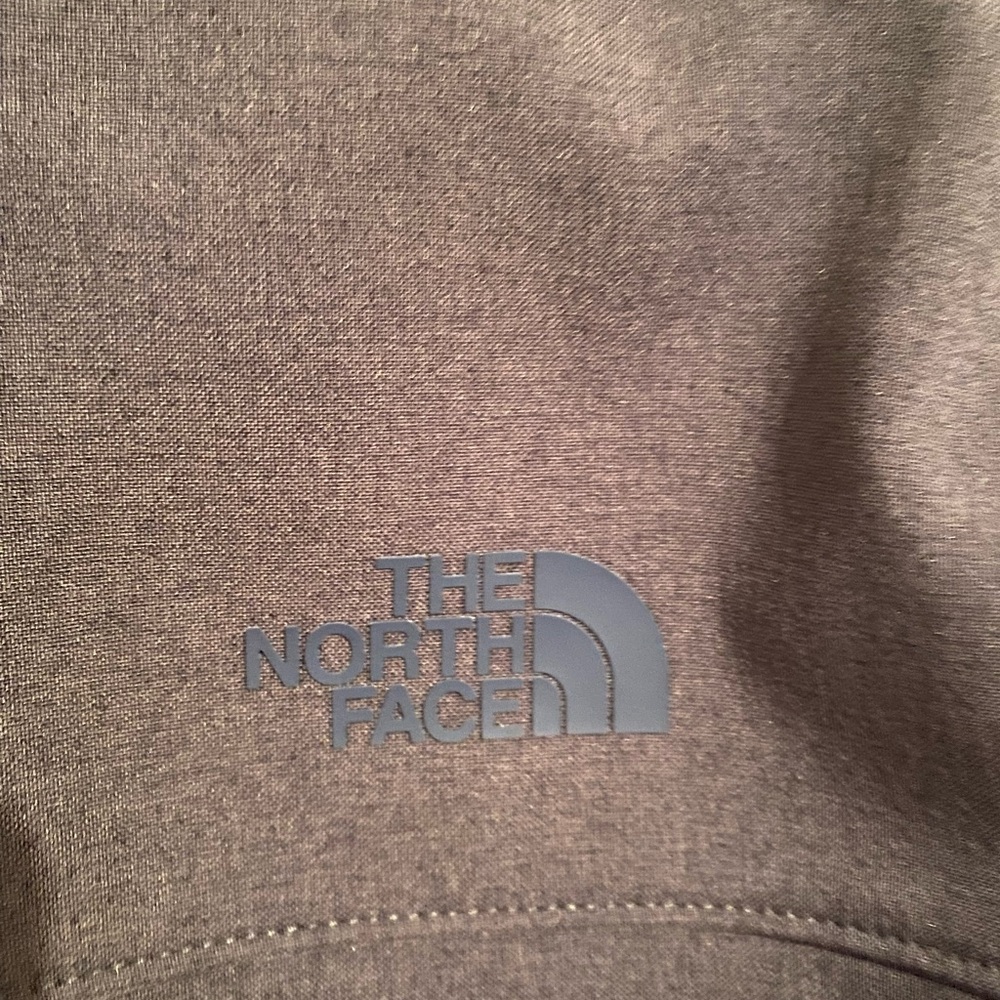The North Face Apex
Bionic Soft-Shell
Jacket - Picture 4 of 8